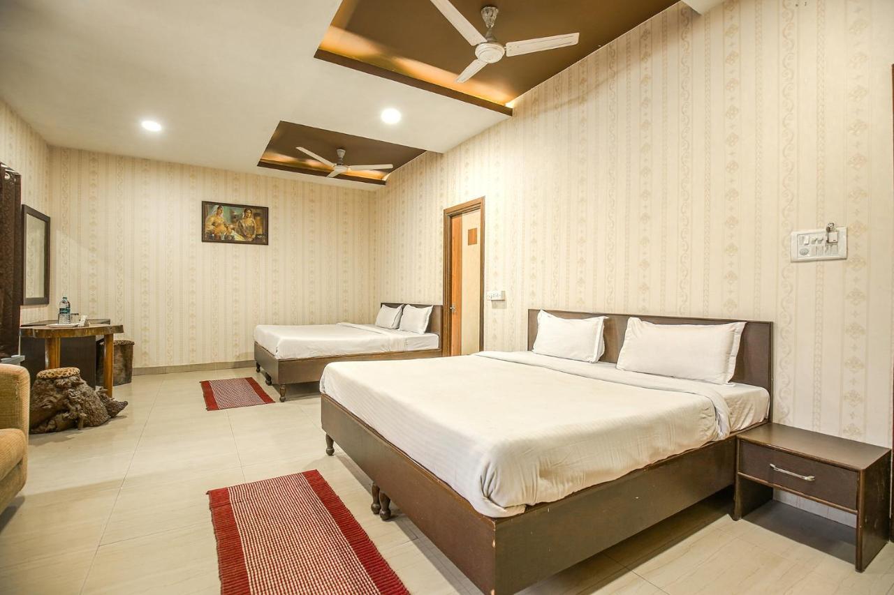 Hotel Hk Continental Αμριτσάρ Εξωτερικό φωτογραφία