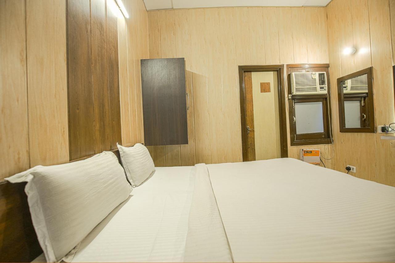Hotel Hk Continental Αμριτσάρ Εξωτερικό φωτογραφία